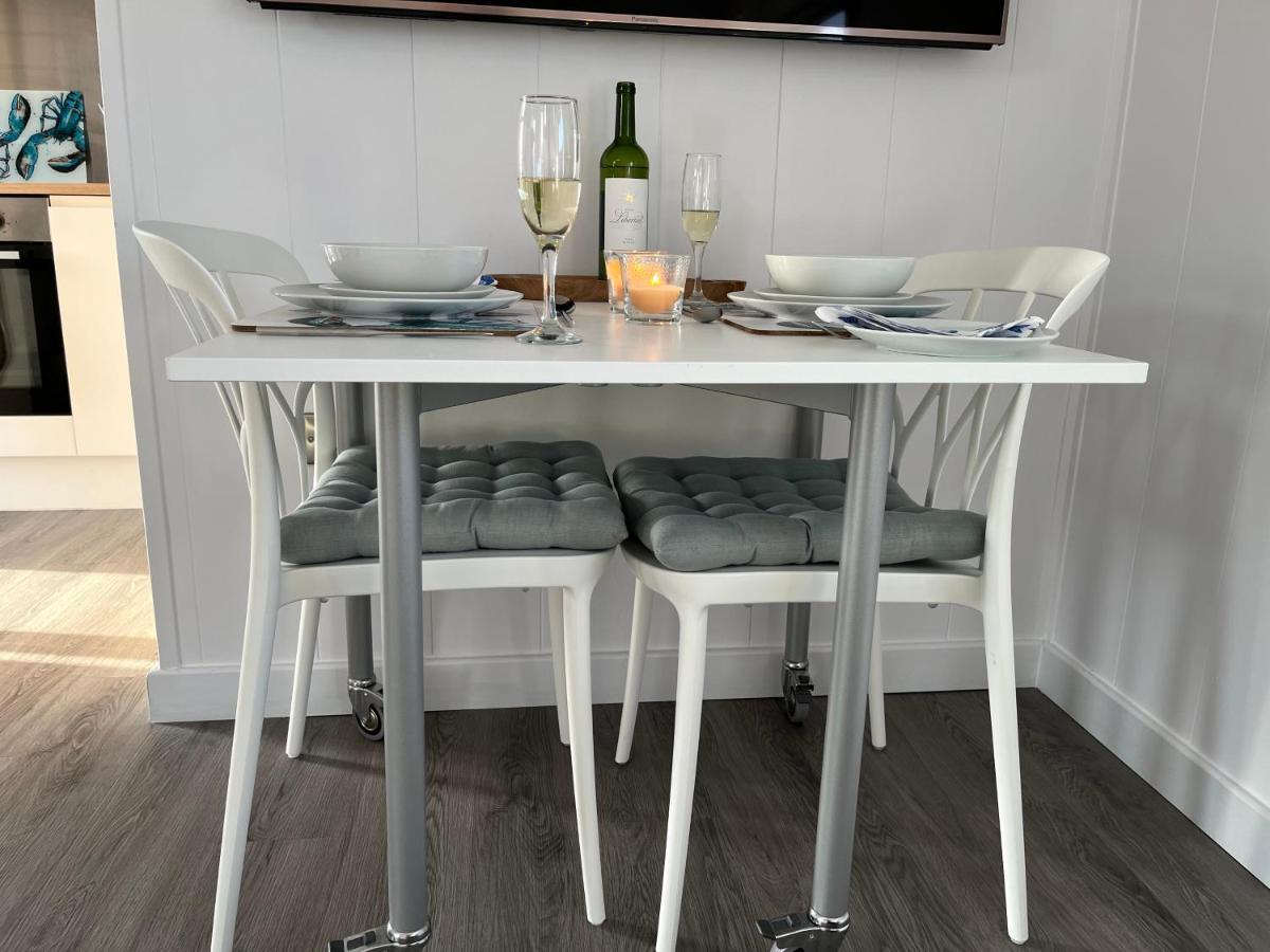 Seas The Day - Self Catering Lodge North Uist Paible ภายนอก รูปภาพ